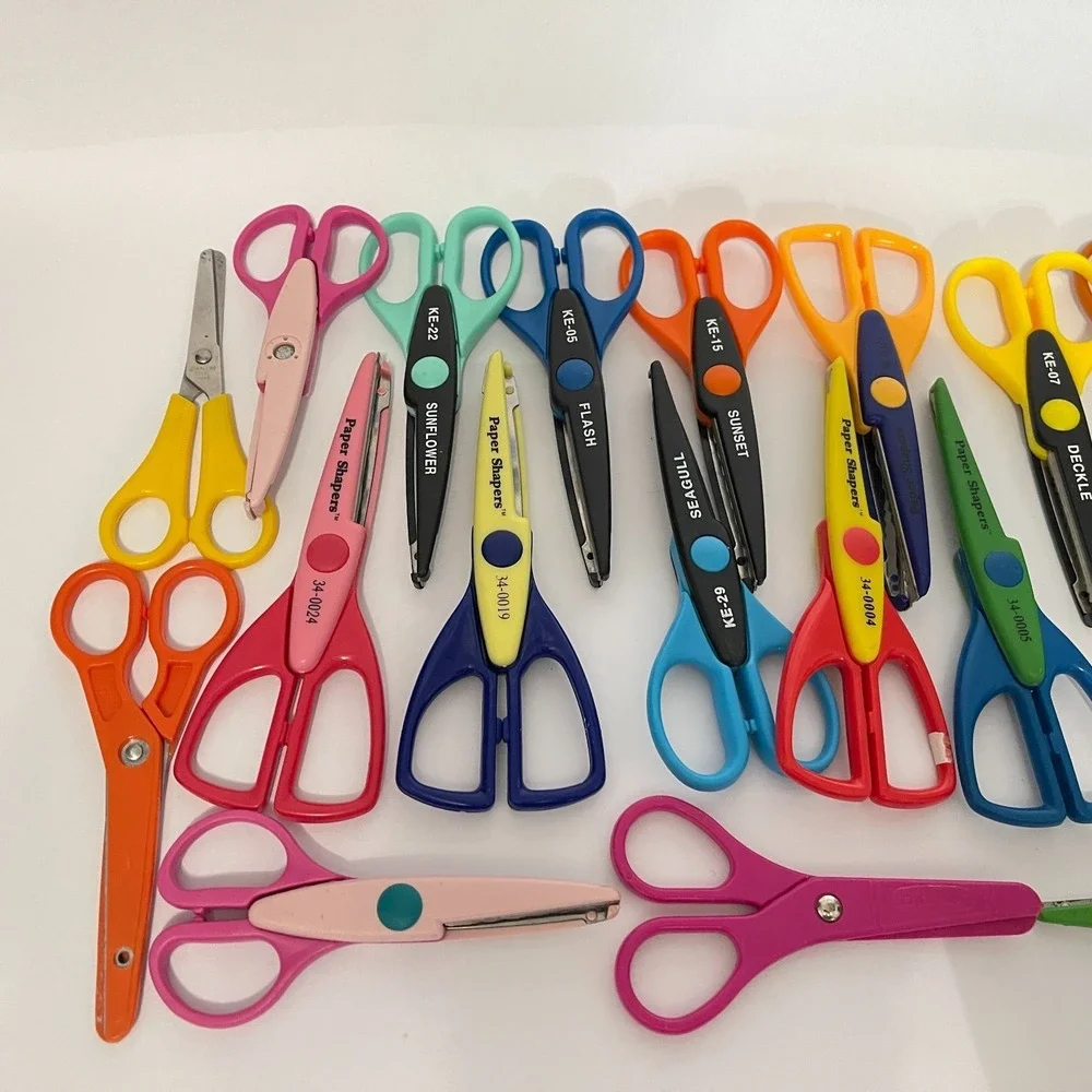 EK Success Paper Shapers Photo Kraft‎ Edgers Craft Scissors Assortment Lot of 19